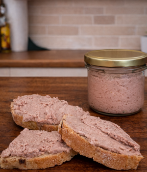 Pasztet Drobiowo-Wołowy z Masłem Klarowanym